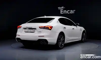 Maserati Ghibli 2022 3.0 гидро в Москве № 282712, миниатюра 2