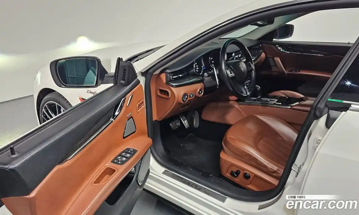 Maserati Quattroporte 2014 3.8 гидро в Москве № 282963, фото 10