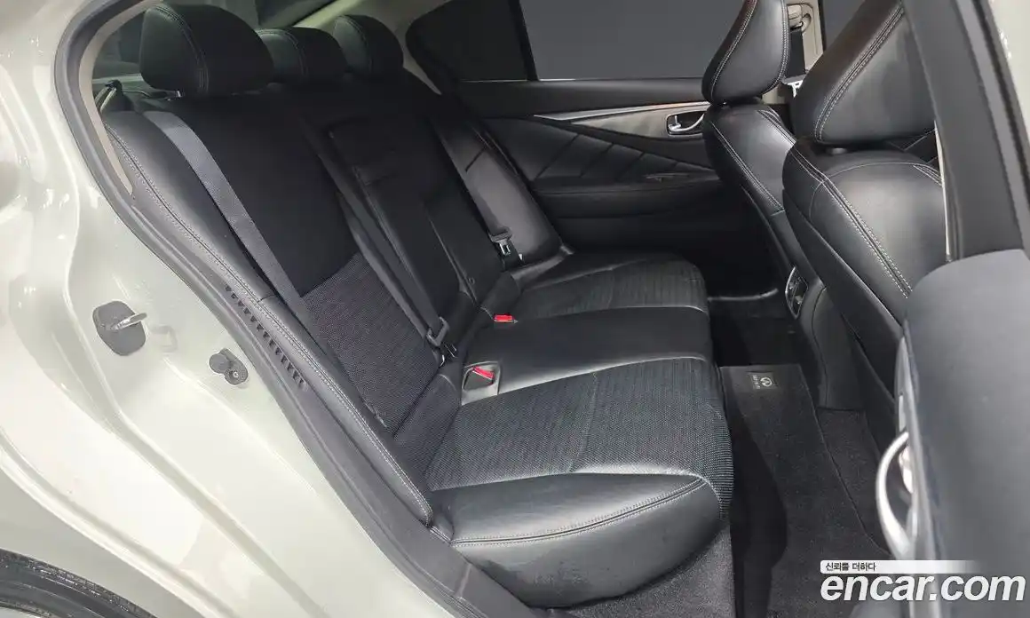 Infiniti Q50 2016 3.5 гидро в Москве № 284126, фото 12