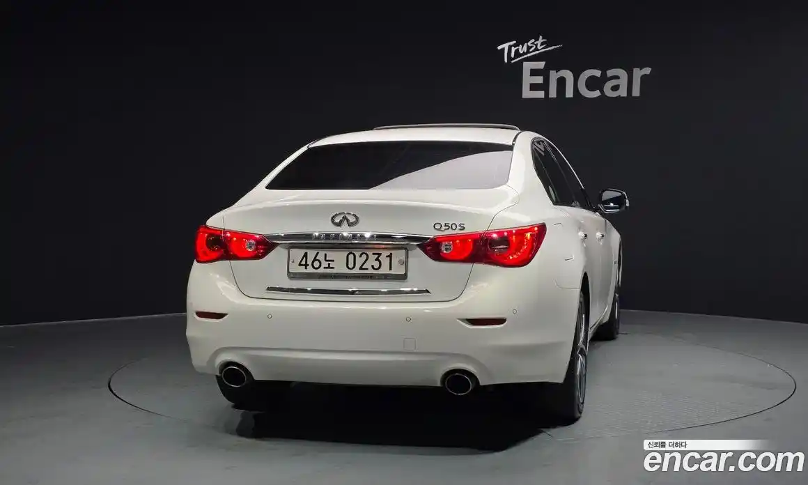 Infiniti Q50 2016 3.5 гидро в Москве № 284126, фото 4
