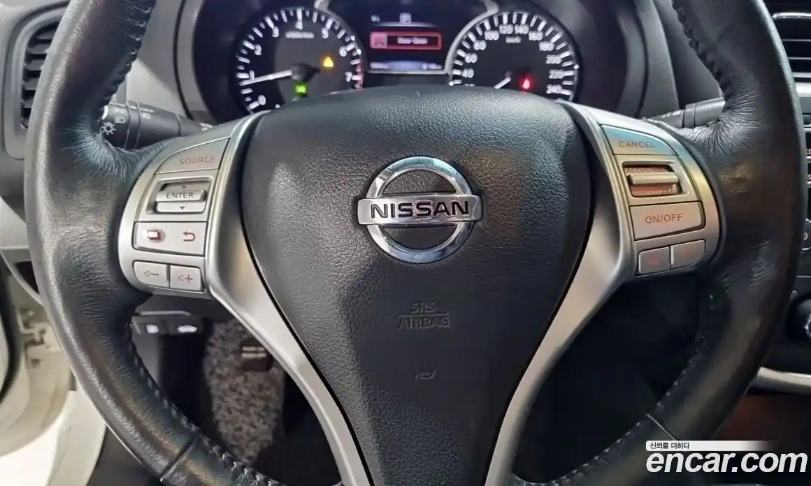 Nissan Altima 2016 2.5 гидро в Москве № 285076, фото 18
