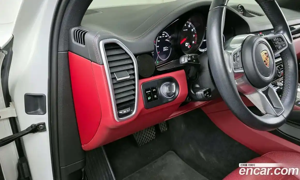 Porsche Cayenne 2019 3.0 гидро в Москве № 294216, фото 17