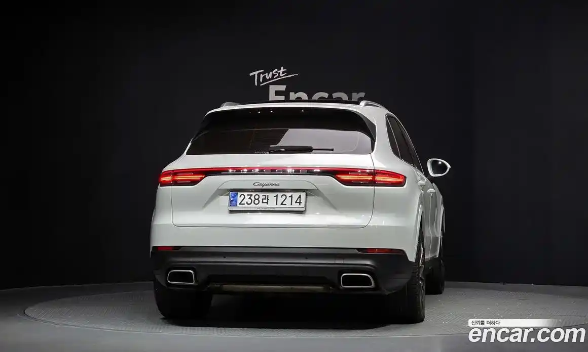 Porsche Cayenne 2019 3.0 гидро в Москве № 294216, фото 4