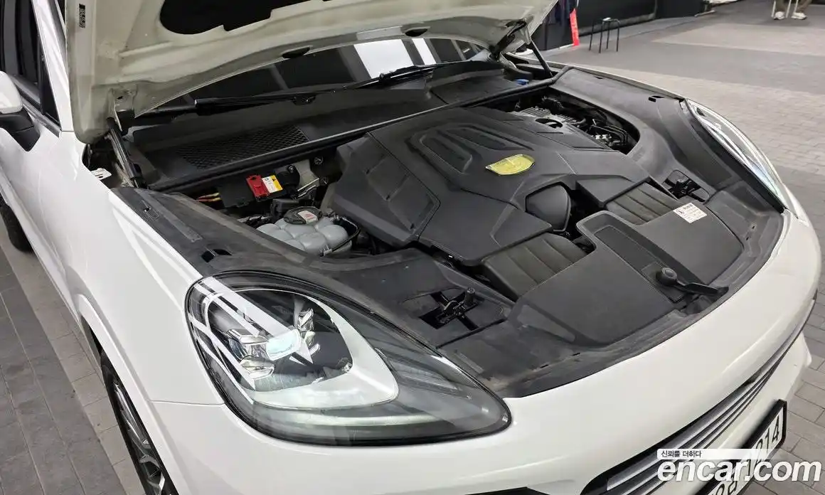 Porsche Cayenne 2019 3.0 гидро в Москве № 294216, фото 6