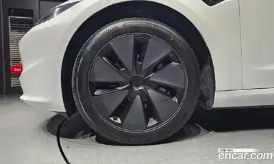 Tesla Model 3 2024 0.2 гидро в Москве № 300299, миниатюра 5