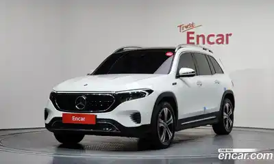 Mercedes-Benz EQB, 2022