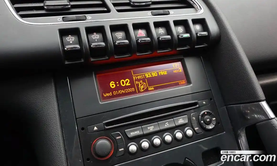 Peugeot 3008 2014 1.6 гидро в Москве № 320586, фото 15