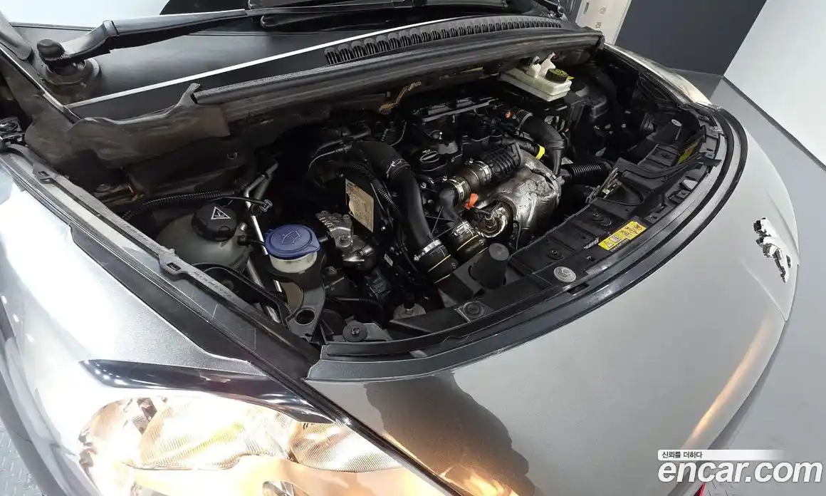 Peugeot 3008 2014 1.6 гидро в Москве № 320586, фото 6