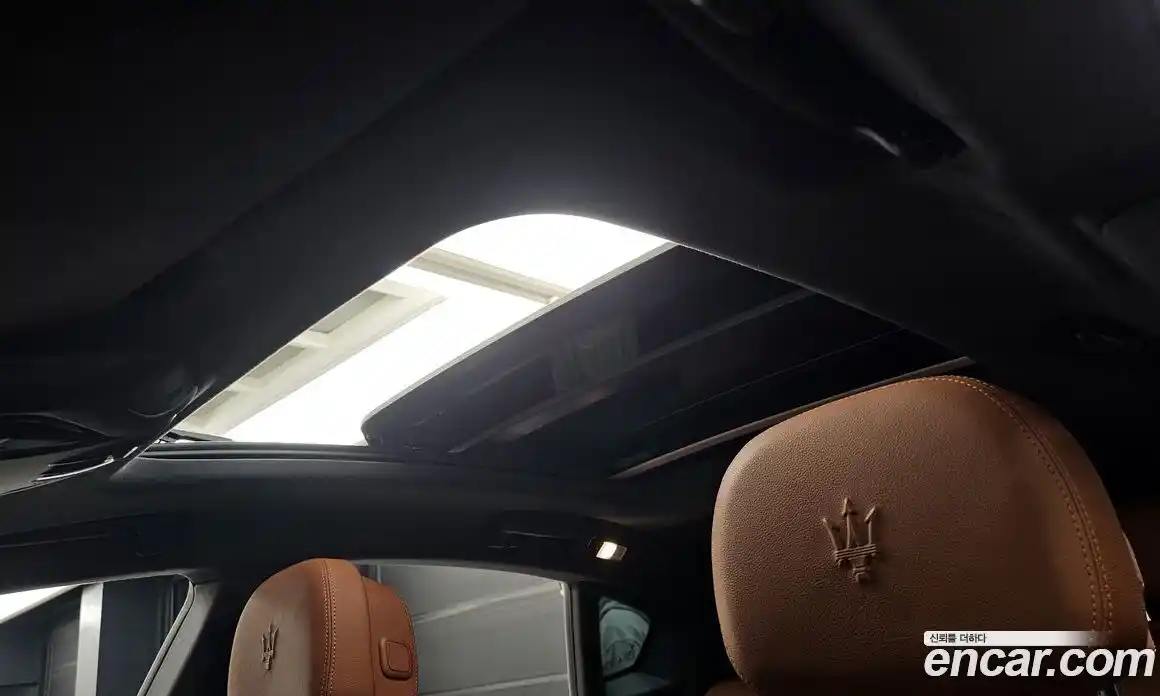 Maserati Levante 2021 2.0 гидро в Москве № 331085, фото 18