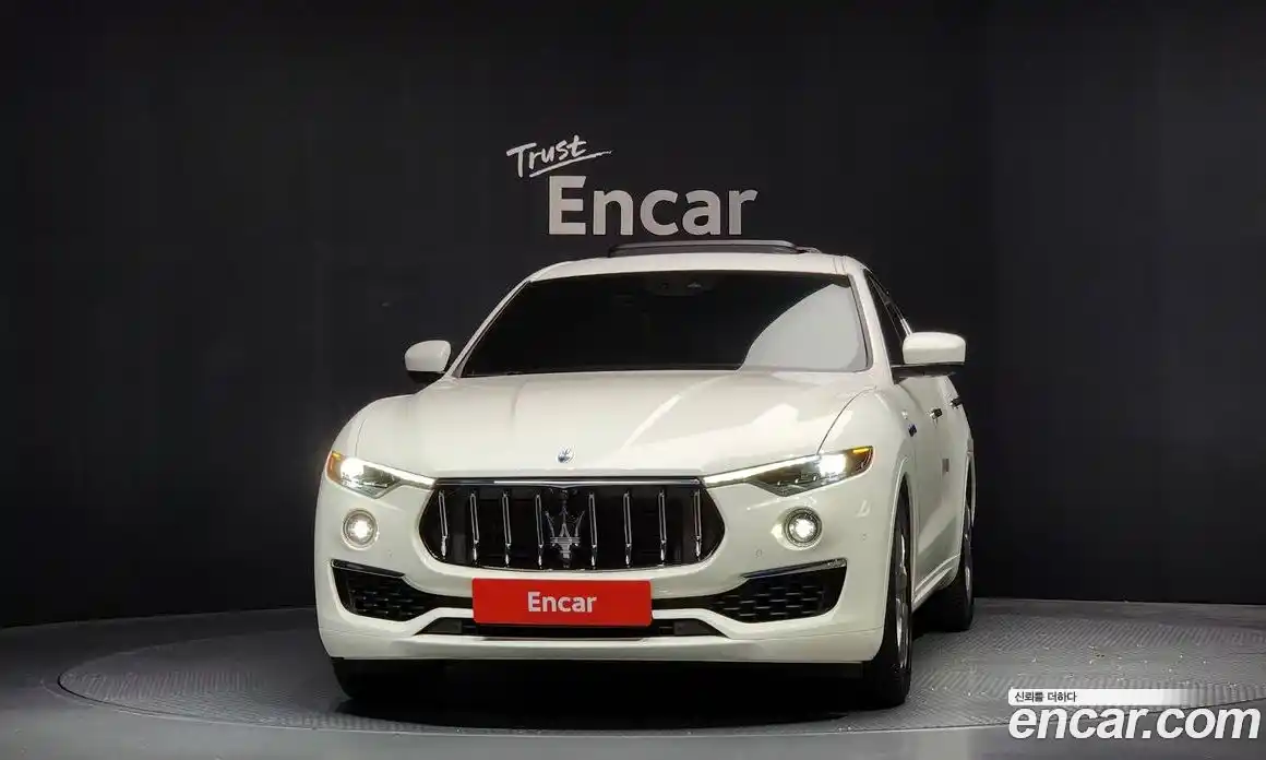 Maserati Levante 2021 2.0 гидро в Москве № 331085, фото 3