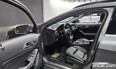 Mercedes-Benz GLA-Class 2018 2.0 гидро в Москве № 339620, миниатюра 11