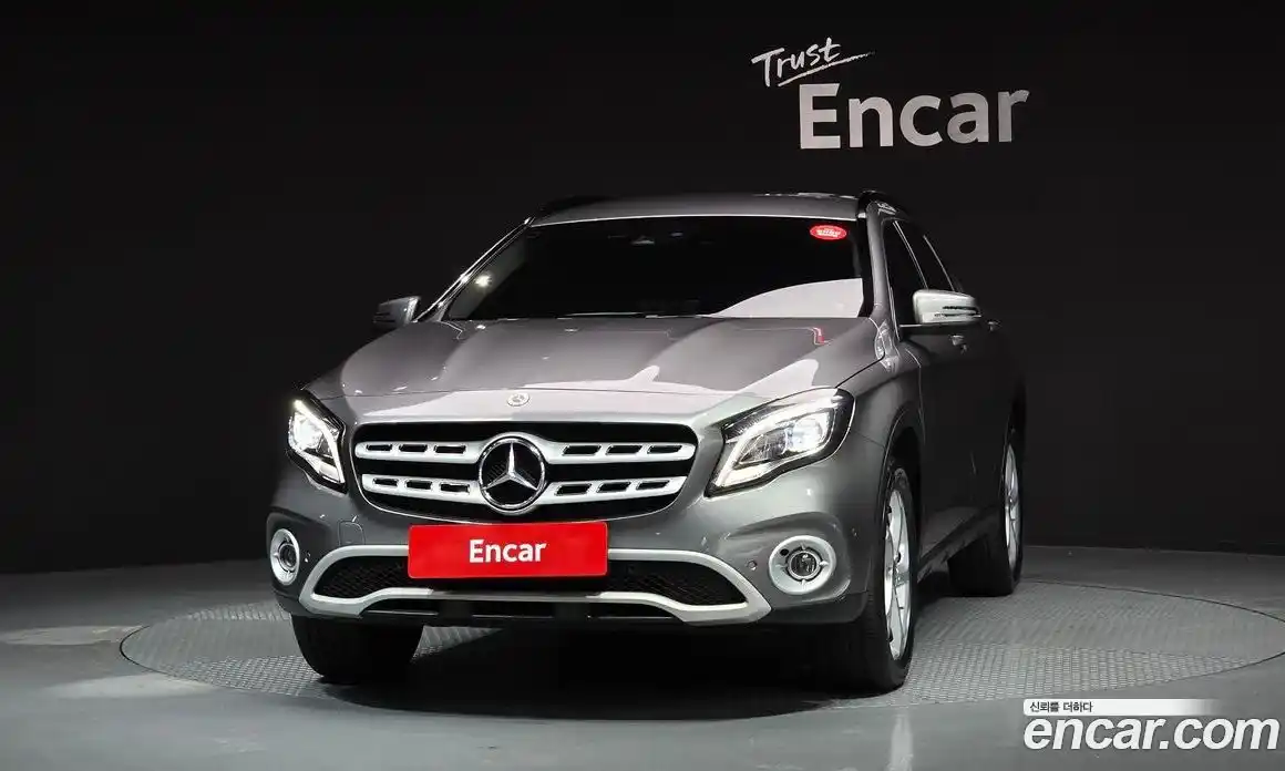 Mercedes-Benz GLA-Class 2018 2.0 гидро в Москве № 339620, фото 3