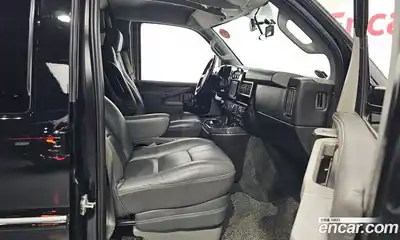 Chevrolet Express Van 2017 6.0 гидро в Москве № 363532, миниатюра 12