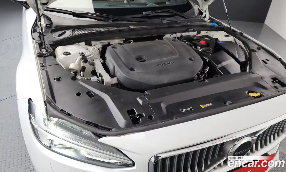 Volvo S90 2021 2.0 гидро в Москве № 373790, фото 6