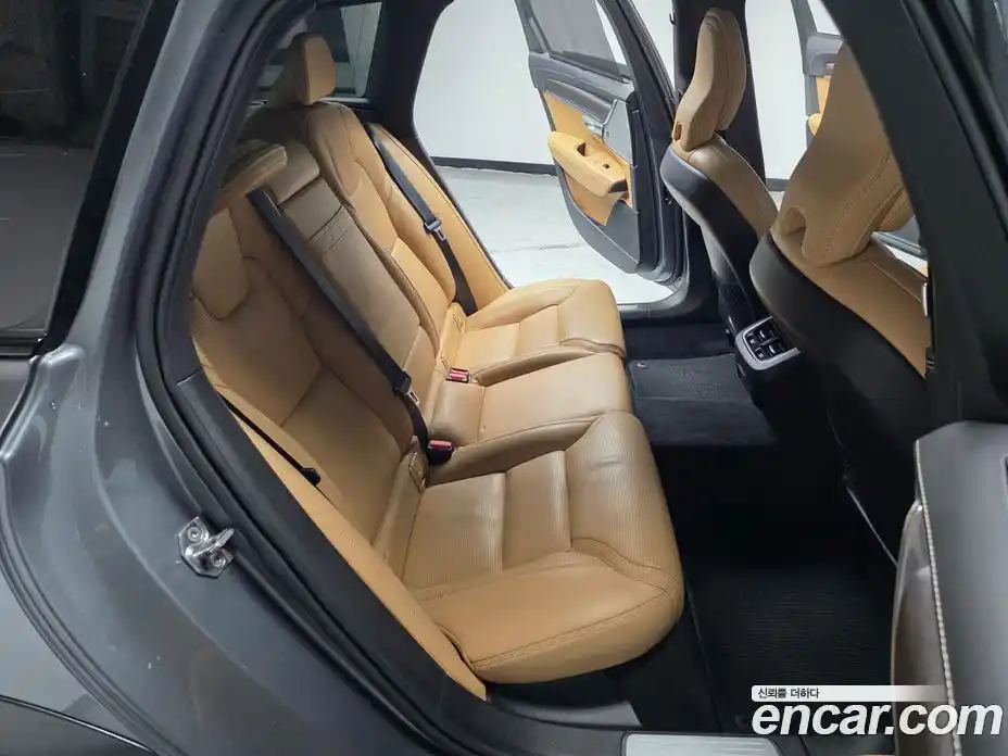 Volvo V90 2020 2.0 гидро в Москве № 374065, фото 12