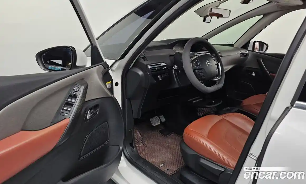 Citroen C4 Picasso 2016 1.6 гидро в Москве № 375610, фото 10