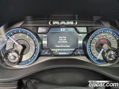 Dodge Ram Pick Up 2021 5.7 гидро в Москве № 384496, миниатюра 11