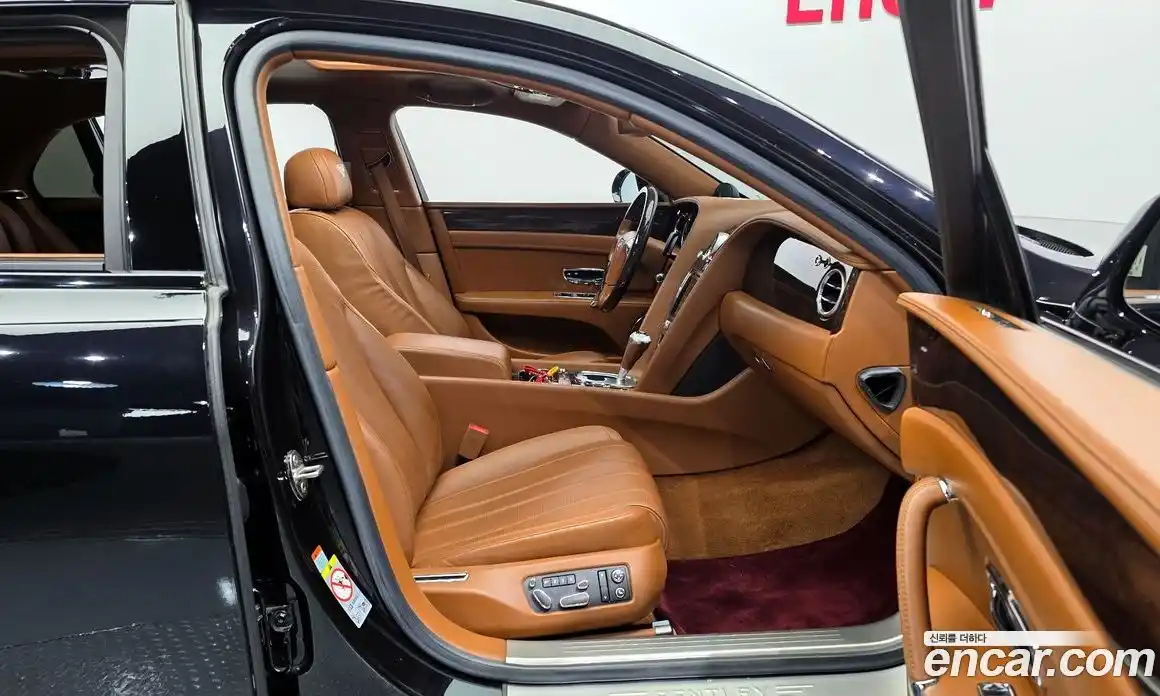 Bentley Flying Spur 2014 4.0 гидро в Москве № 387189, фото 10