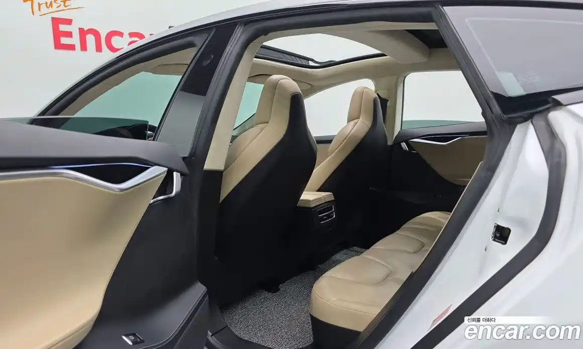 Tesla Model S 2017 0.3 гидро в Москве № 397632, фото 18