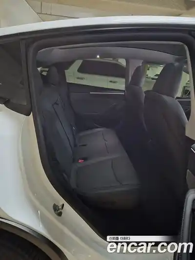 Tesla Model Y 2025 гидро в Москве № 499464, миниатюра 8