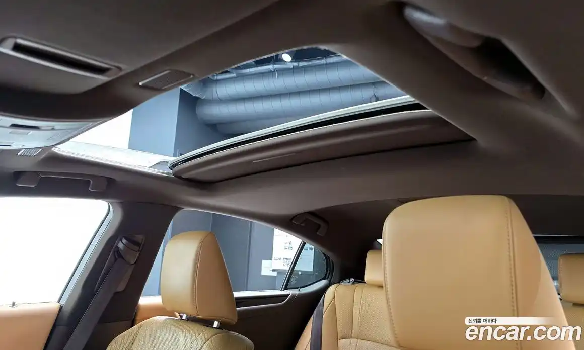 Lexus ES 2021 2.5 гидро в Москве № 499728, фото 18