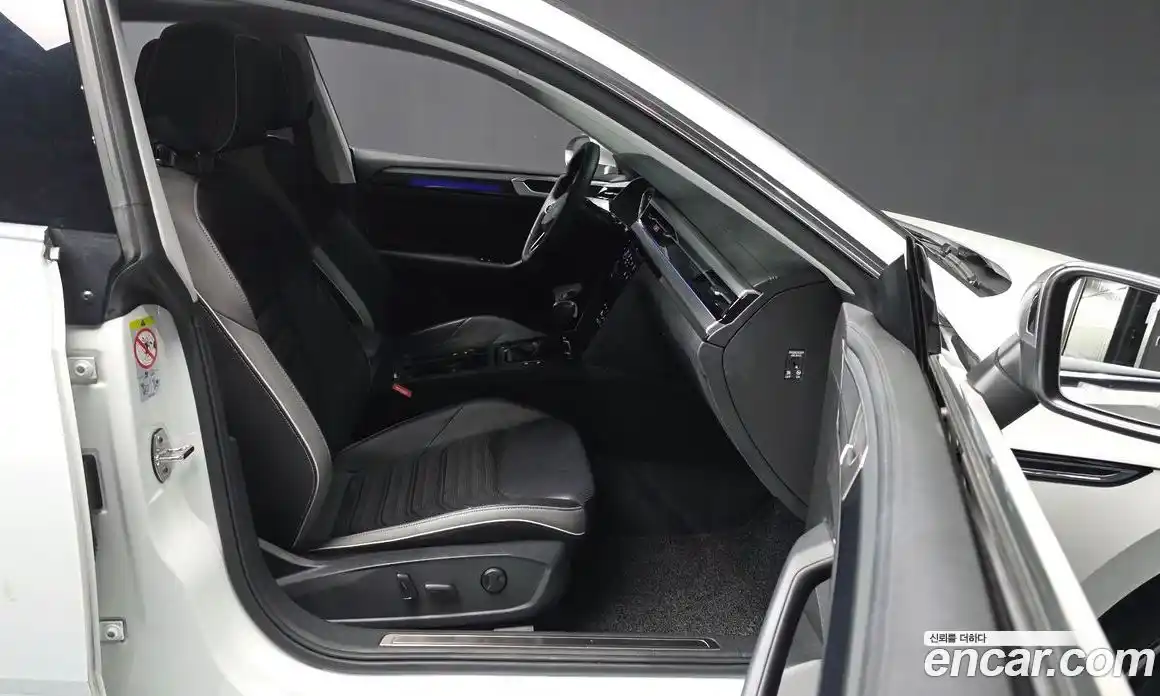 Volkswagen Arteon 2023 2.0 гидро в Москве № 547255, фото 11