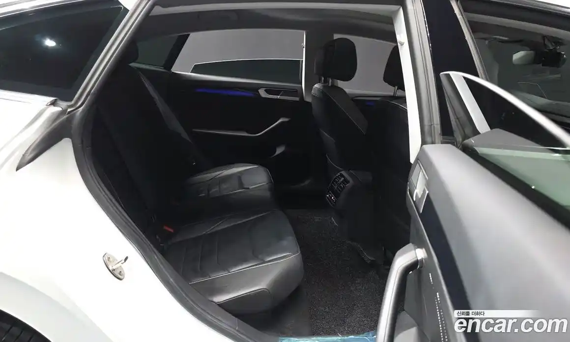 Volkswagen Arteon 2023 2.0 гидро в Москве № 547255, фото 12