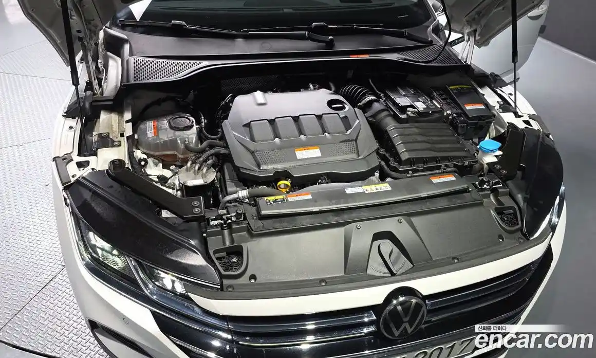 Volkswagen Arteon 2023 2.0 гидро в Москве № 547255, фото 6
