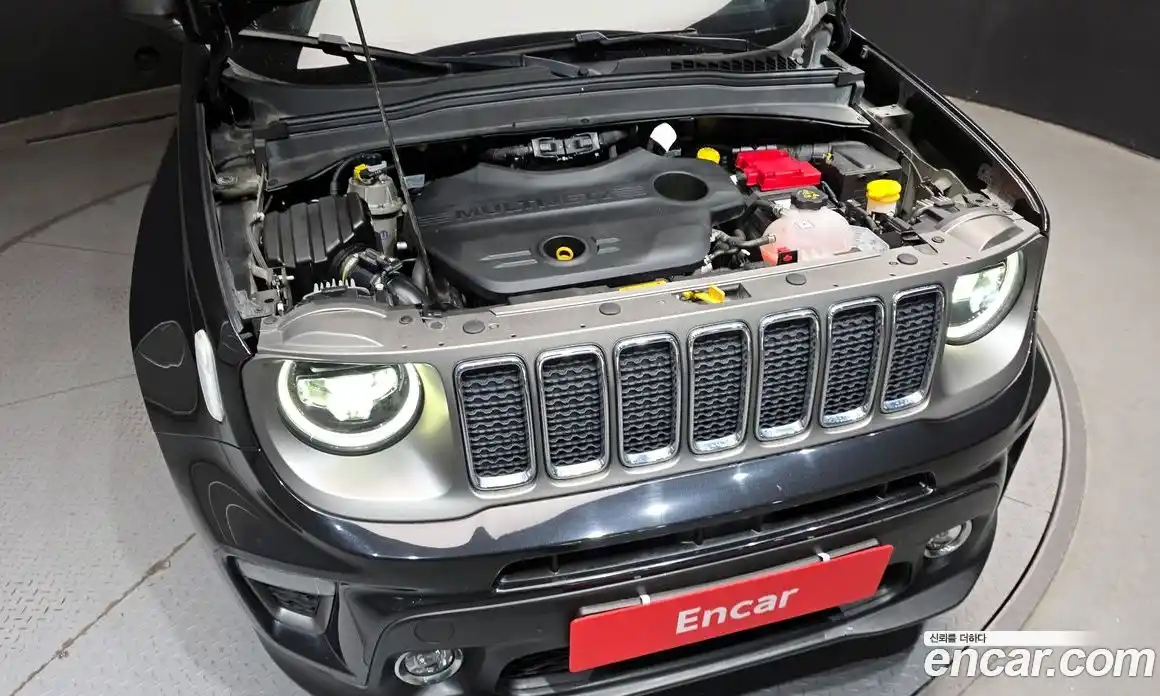 Jeep Renegade 2020 1.6 гидро в Москве № 583115, фото 6