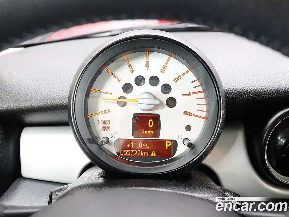 Mini Cooper 2012 1.6 гидро в Москве № 595273, фото 7