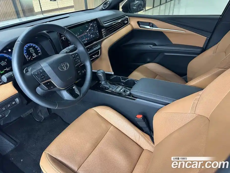 Toyota Camry 2025 2.5 вариатор в Москве № 609912, фото 10
