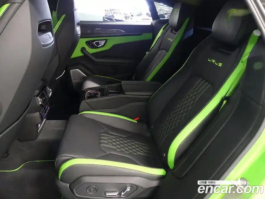 Lamborghini Urus 2024 4.0 гидро в Москве № 611413, фото 11