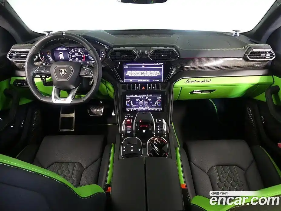 Lamborghini Urus 2024 4.0 гидро в Москве № 611413, фото 6