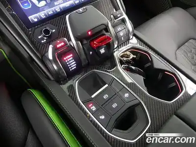 Lamborghini Urus 2024 4.0 гидро в Москве № 611413, миниатюра 9