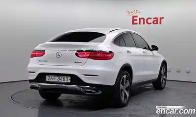 Mercedes-Benz GLC-Class 2019 2.0 гидро в Москве № 623154, миниатюра 2