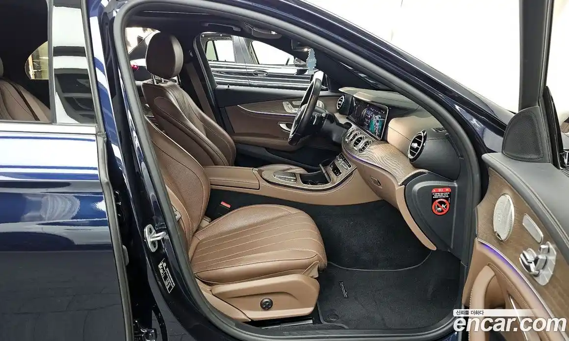 Mercedes-Benz E-Class 2022 2.0 гидро в Москве № 623634, фото 11