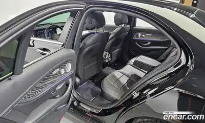 Mercedes-Benz E-Class 2021 2.0 гидро, миниатюра 11