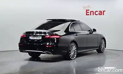 Mercedes-Benz E-Class 2021 2.0 гидро, миниатюра 2