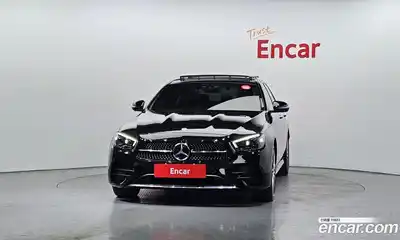 Mercedes-Benz E-Class 2021 2.0 гидро, миниатюра 3