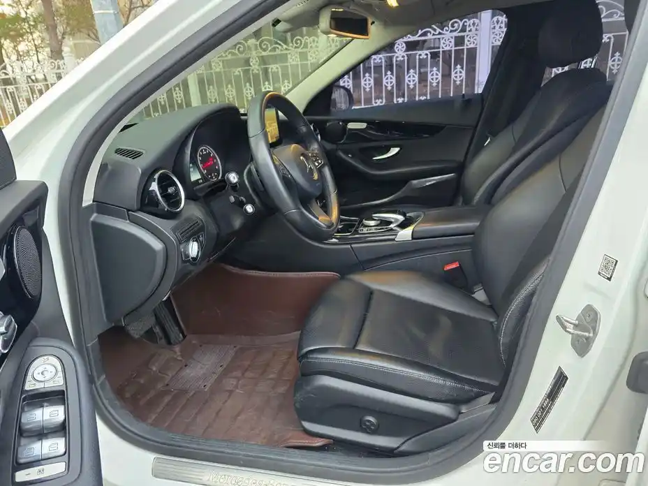 Mercedes-Benz C-Class 2017 2.0 гидро в Москве № 650041, фото 7