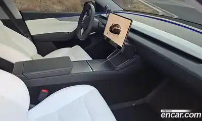 Tesla Model Y 2025 гидро в Москве № 652243, миниатюра 7