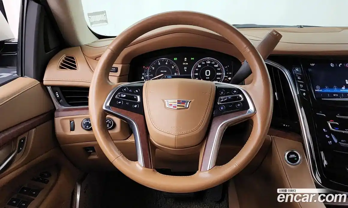 Cadillac Escalade 2015 6.2 гидро в Москве № 760461, фото 13