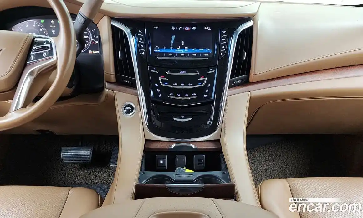 Cadillac Escalade 2015 6.2 гидро в Москве № 760461, фото 14