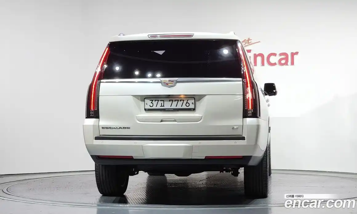 Cadillac Escalade 2015 6.2 гидро в Москве № 760461, фото 4