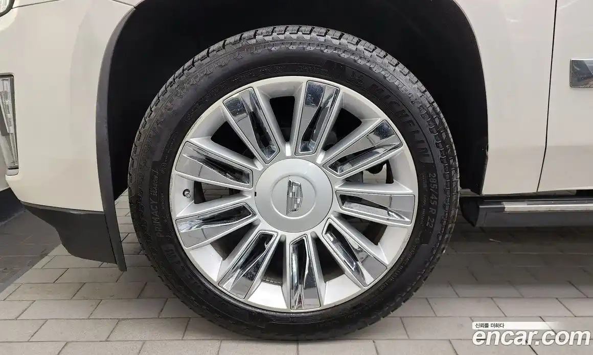Cadillac Escalade 2015 6.2 гидро в Москве № 760461, фото 5
