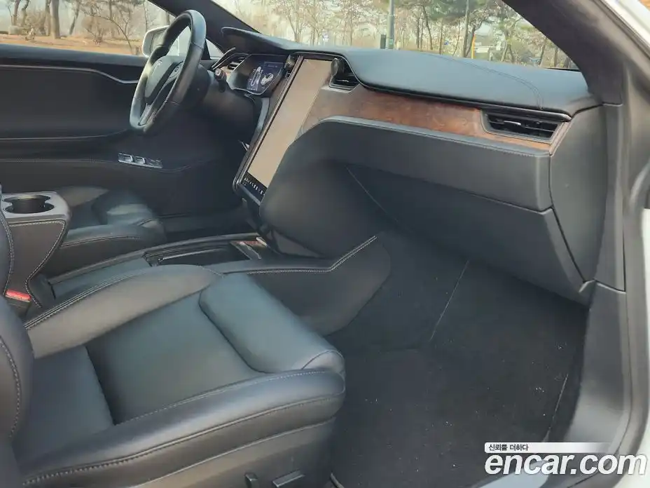 Tesla Model S 2020 4.0 гидро в Москве № 766624, фото 12