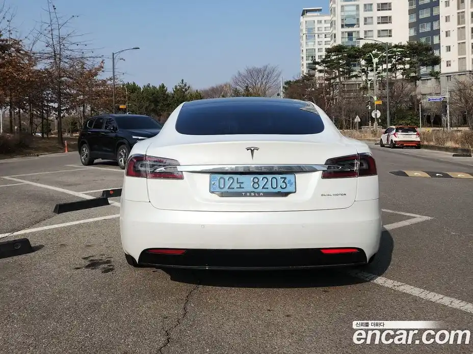 Tesla Model S 2020 4.0 гидро в Москве № 766624, фото 4