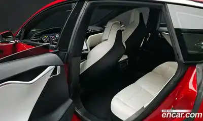 Tesla Model S 2017 0.3 гидро в Москве № 766657, миниатюра 11