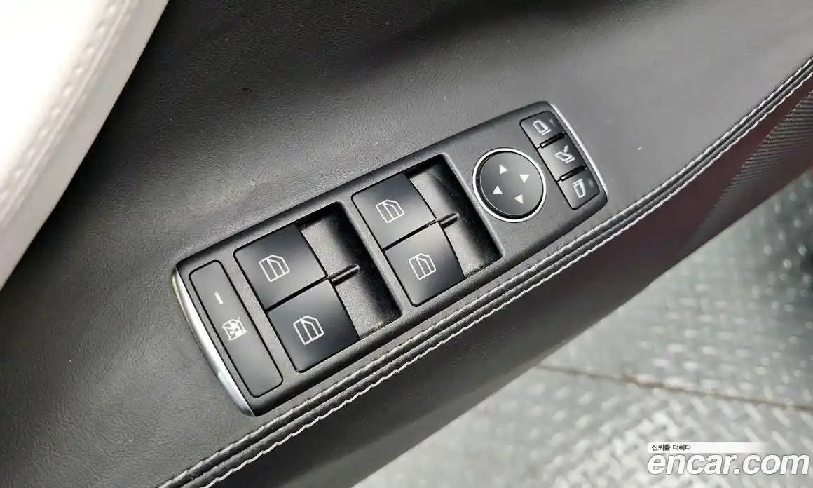 Tesla Model S 2017 0.3 гидро в Москве № 766657, фото 13