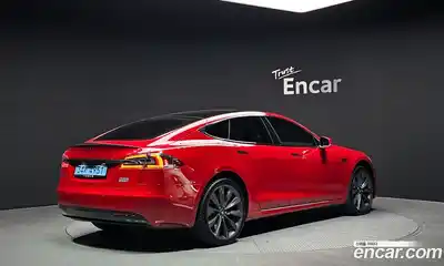 Tesla Model S 2017 0.3 гидро в Москве № 766657, миниатюра 2